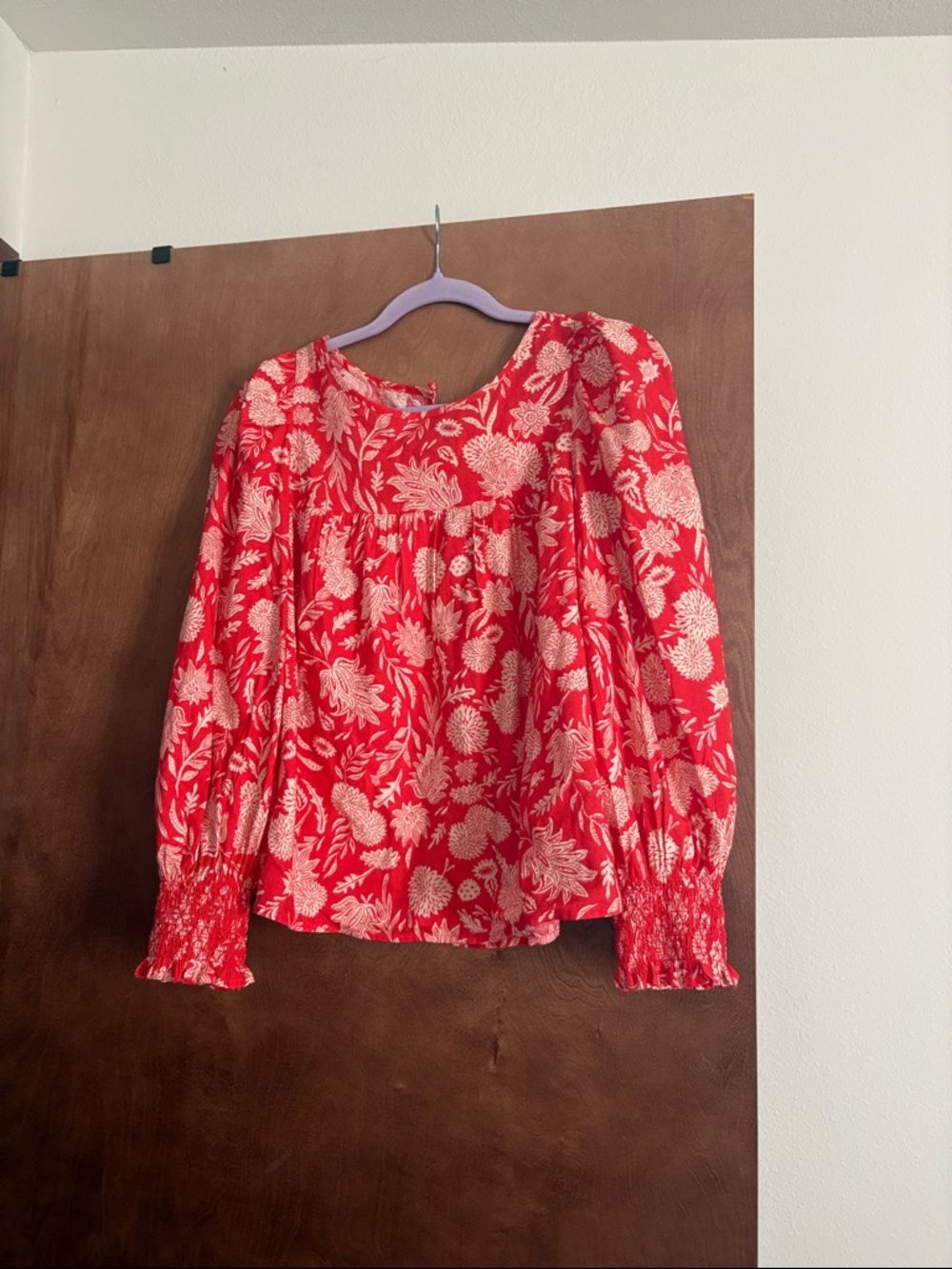 Universal Thread Red Floral Peasant Blouse with Smocked Cuffs